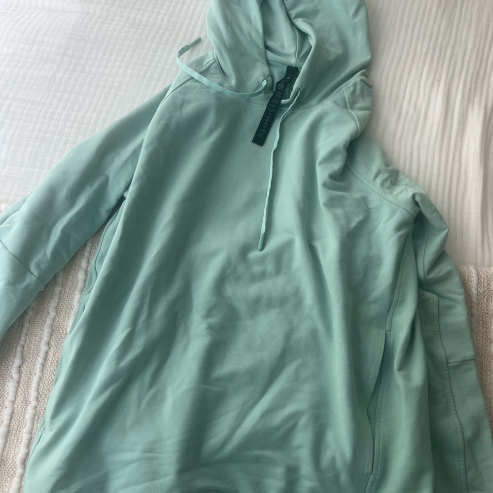 Lululemon men hoodie size medium